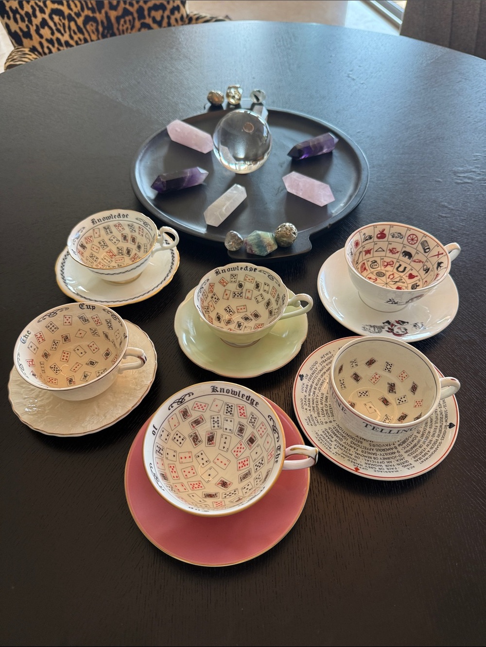 Set of 6 pristine Vintage Tasseography Tasseomancy mystic tea reading cups